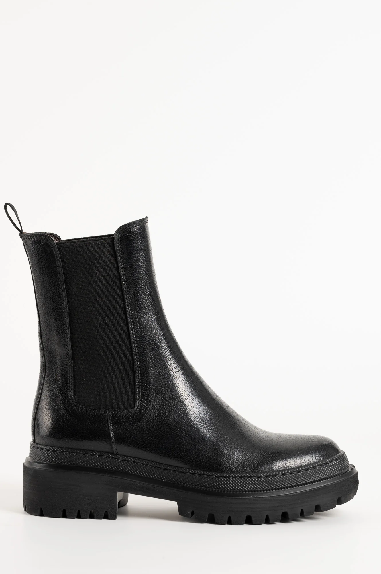 Umbra Chunky Sole Boots